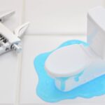 水が漏れだしたトイレ
